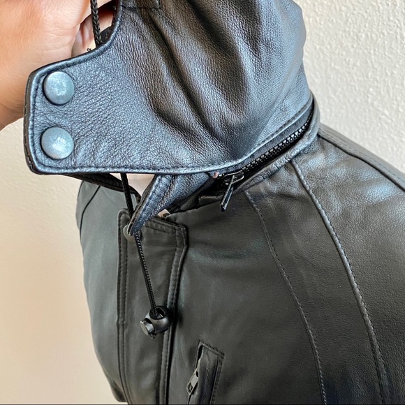 The Connection New York Genuine Leather Jacket - Picture 9 of 11